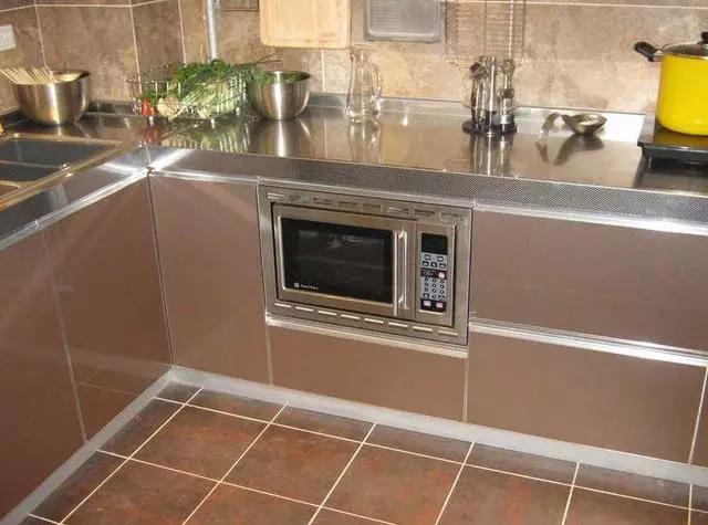 不銹鋼櫥柜防火、耐用、不開裂，為啥一直火不起來？